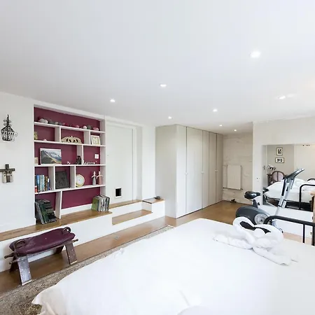 Holiday home Veeve - Family In Issy-les-Moulineaux
